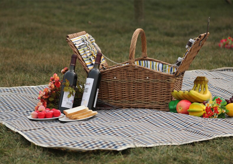 Vintage Family Storage Basket for Picnic