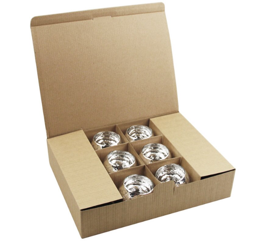 Set of Round Glass Candle Holders in Silver and Gold Set of Round Glass Candle Holders in Silver and Gold