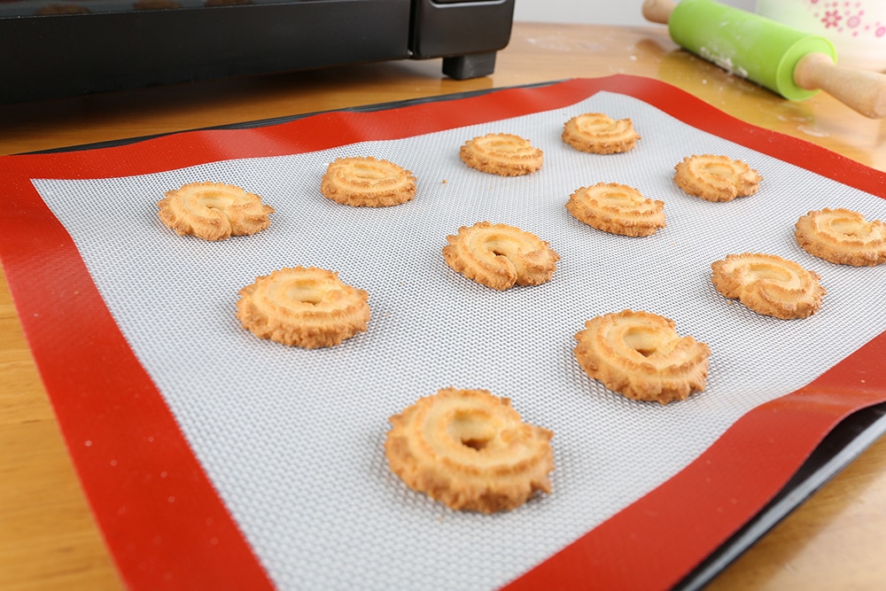 Non Stick High Temperature Resistant Baking Mat Non Stick High Temperature Resistant Baking Mat
