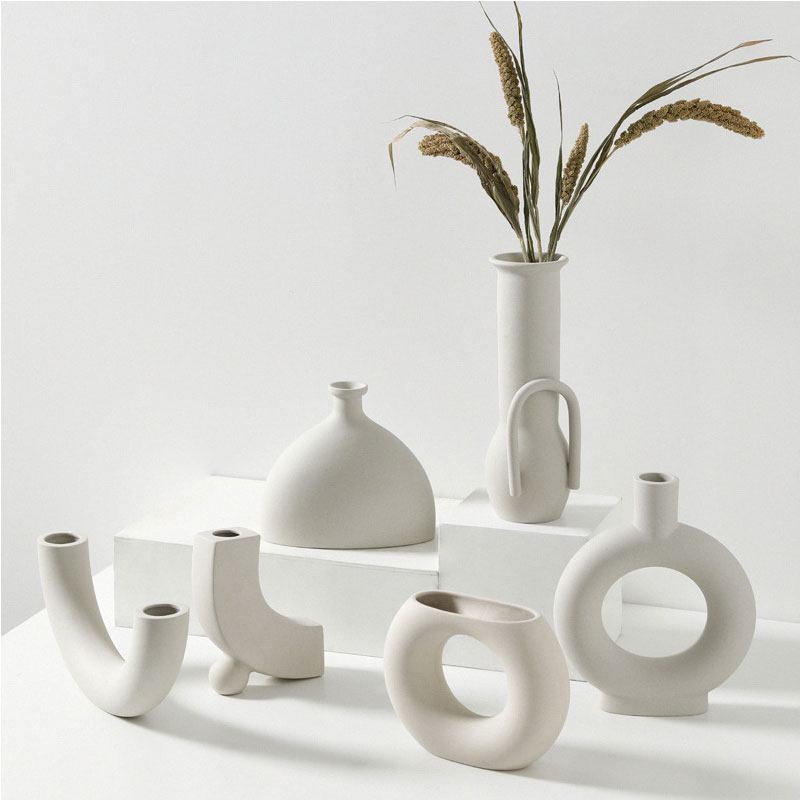 Multi-Shaped Ceramic Vase in White Multi-Shaped Ceramic Vase in White