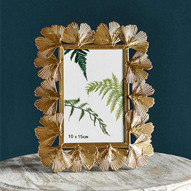 Nordic Gold Metal Photo Frame