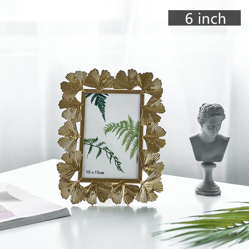 Nordic Gold Metal Photo Frame